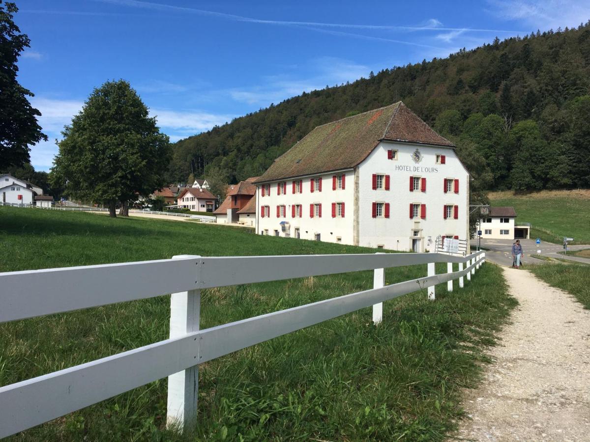 Auberge De Bellelay Restaurant Chez Aron Balde Buitenkant foto